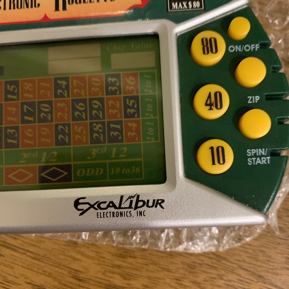 Excalibur ROULETTE Electronic Handheld Game, NIB - Picture 10 of 11